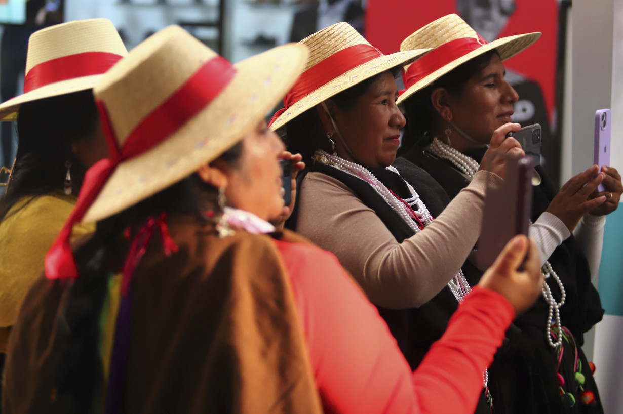 Inspired by llamas, the desert and Mother Earth, these craftswomen weave sacred textiles