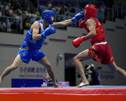 Host China continues Asian Games dominance by surpassing 150 medals on Day 5 of the two-week event