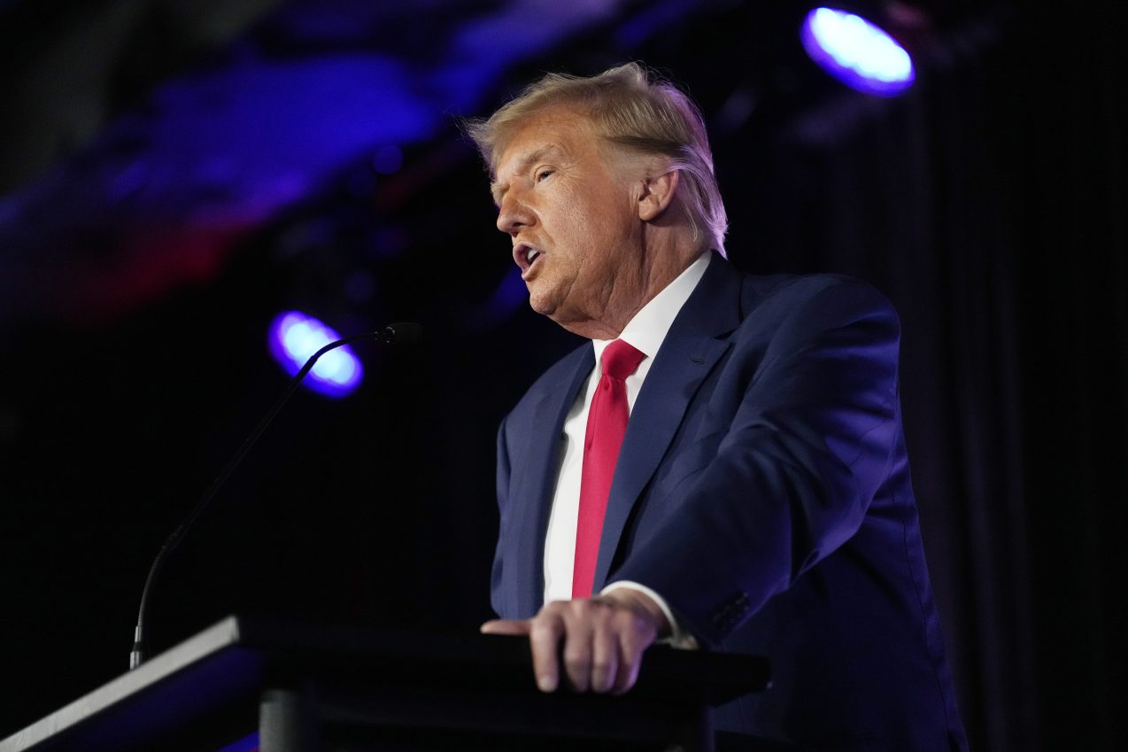 Donald Trump isn't backing a national abortion ban. That's not hurting him in the GOP primary