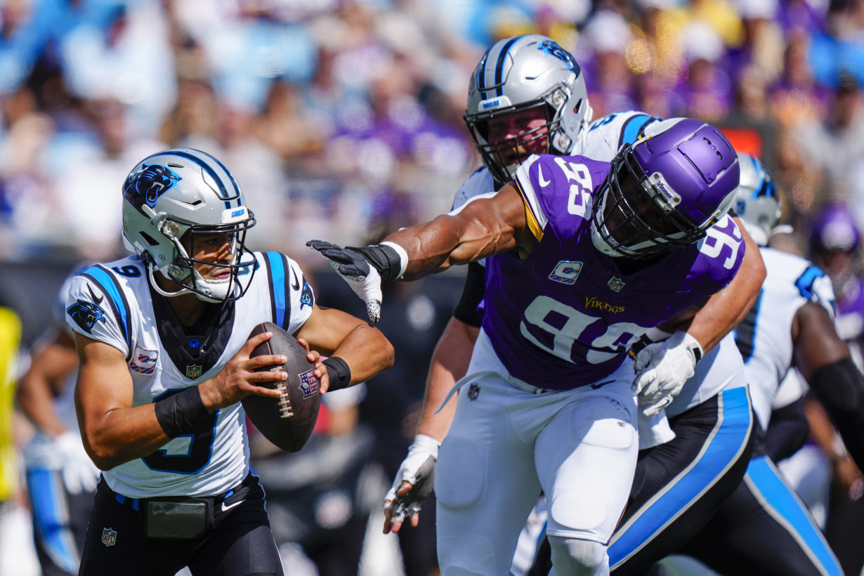 Vikings Panthers Football