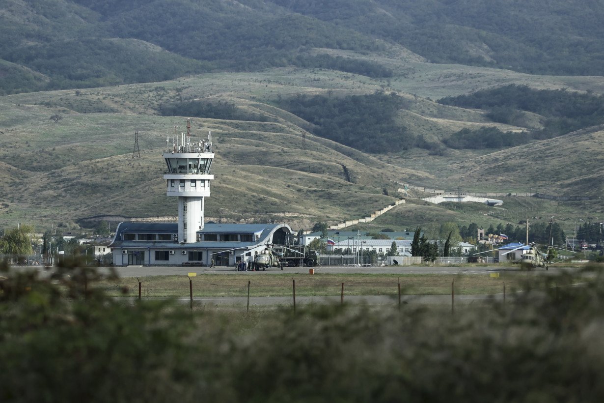 Azerbaijan moves to reaffirm control of Nagorno-Karabakh as the Armenian exodus slows to a trickle