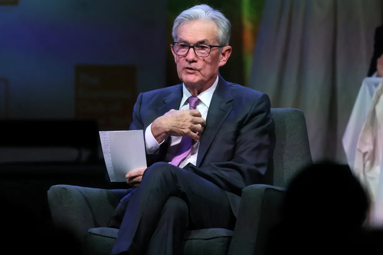 Federal Reserve Chairman Jerome Powell speaks during a meeting of the Economic Club of New York in New York