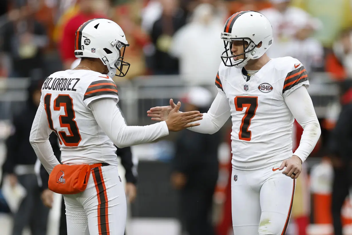 Browns stun 49ers 19-17, hand San Francisco its first loss and QB Brock Purdy his first as starter