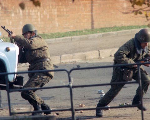 30 years ago, the Kremlin crushed a parliamentary uprising, leading to strong presidential rule