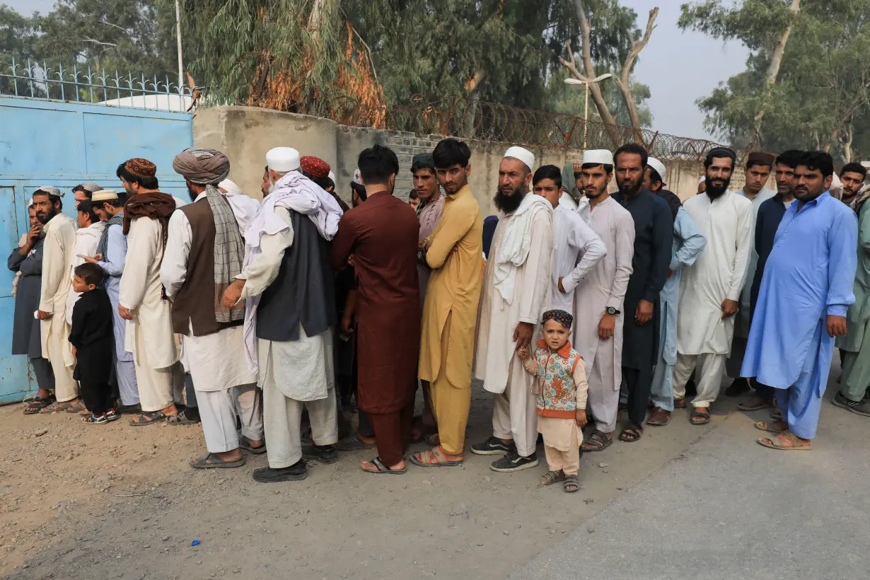 Pakistan gives last warning to undocumented immigrants to leave, in Nowshera