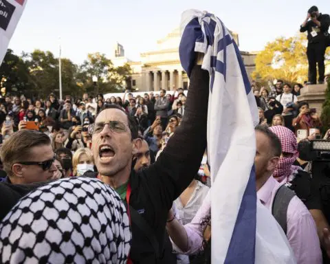 The Israel-Hamas war has roiled US campuses. Students on each side say colleges aren't doing enough