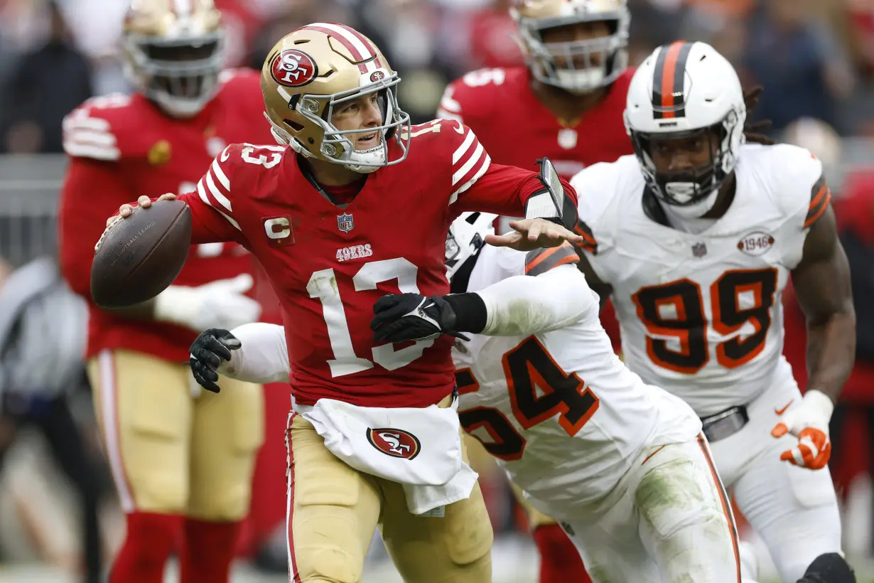 Browns stun 49ers 19-17, hand San Francisco its first loss and QB Brock Purdy his first as starter