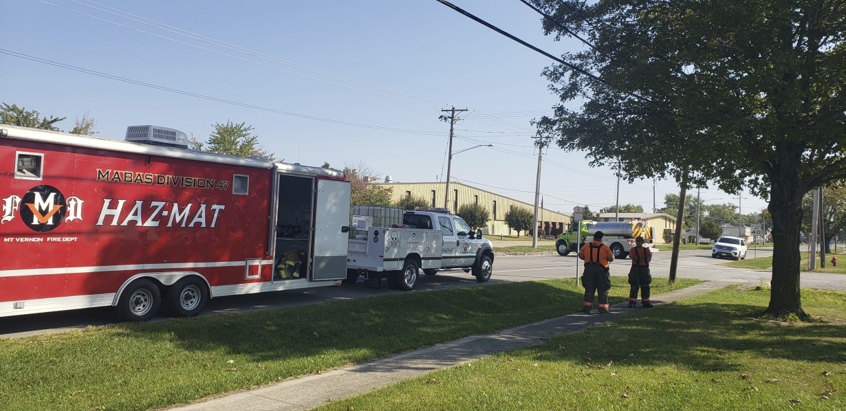 5 died of exposure to chemical in central Illinois crash, preliminary autopsies find