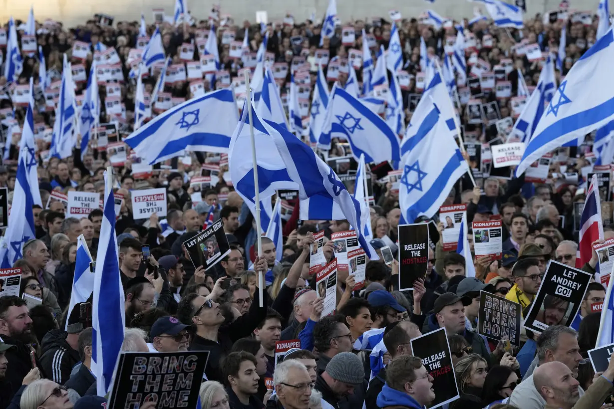 European cities see vigils to oppose antisemitism and rallies seeking relief for Gaza