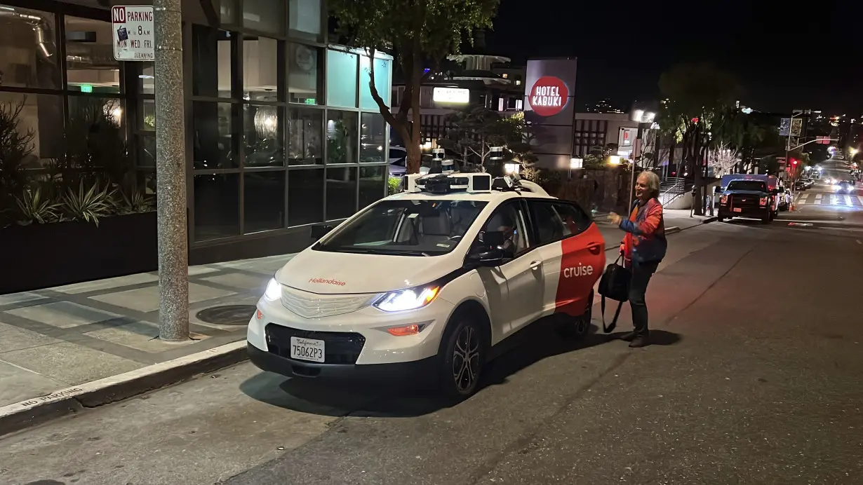 California regulators suspend recently approved San Francisco robotaxi service for safety reasons