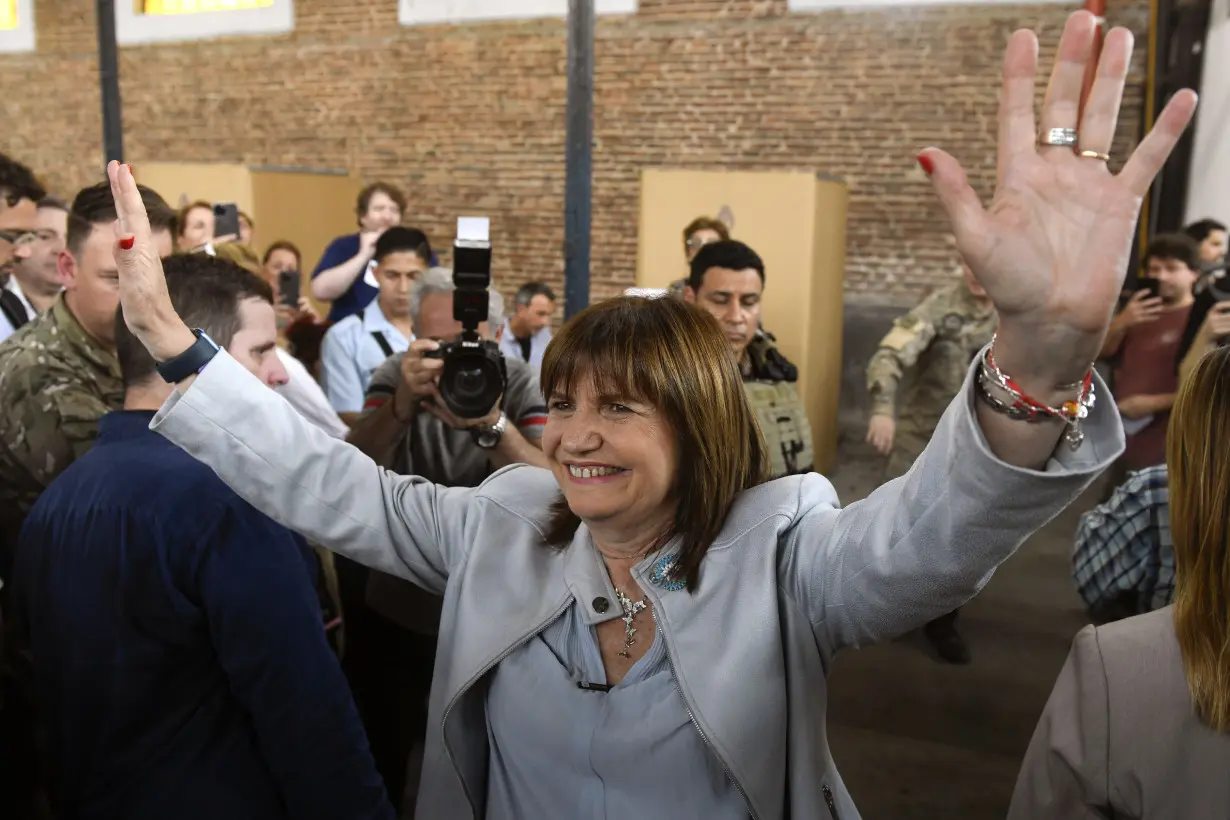 Economy minister surprises by beating populist in first round of Argentina's presidential election