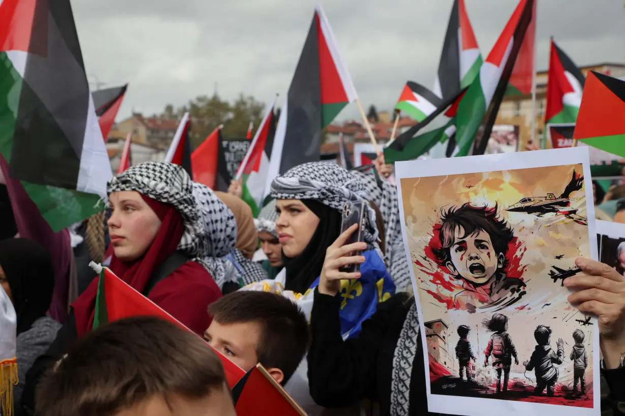 Thousands join pro-Palestinian protest in Bosnia