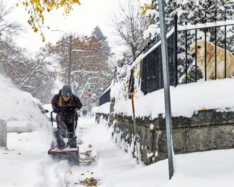 1st major storm of the season drops up to a foot of snow in Montana