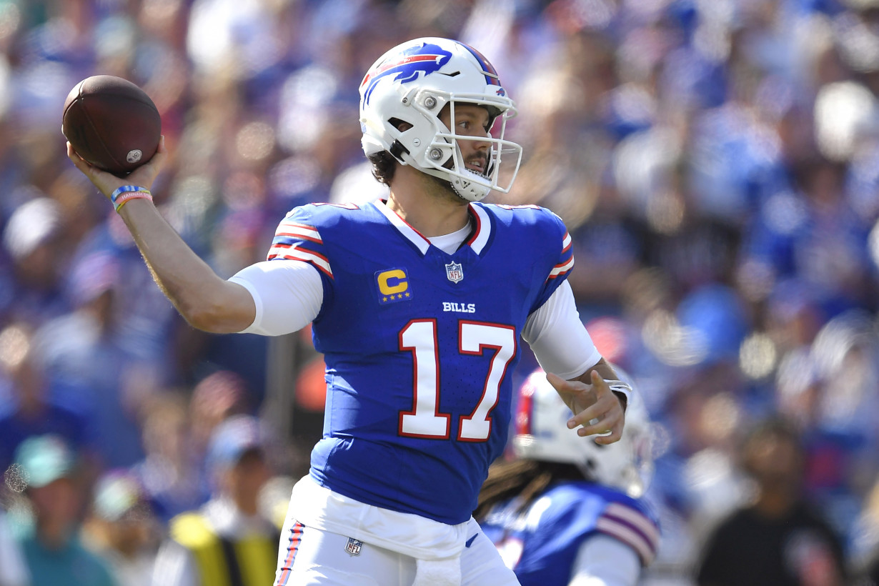 Josh Allen throws 4 TD passes, runs for score, Bills rout division rival Dolphins 48-20