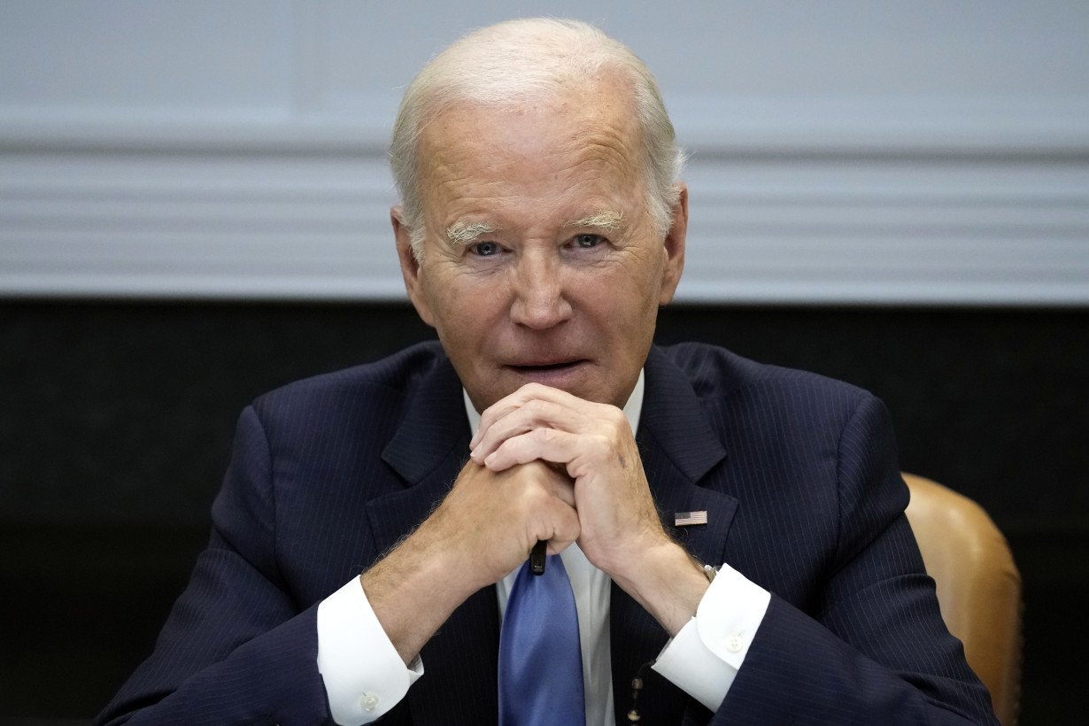 Biden says it's 'good news' the shutdown was averted but blames House GOP for 'manufactured crisis'