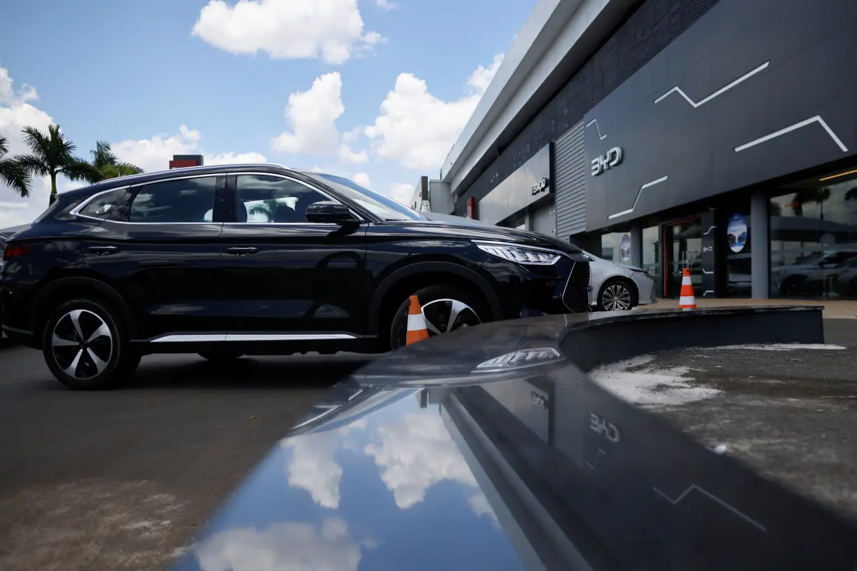 BYD electric vehicles dealership in Brasilia