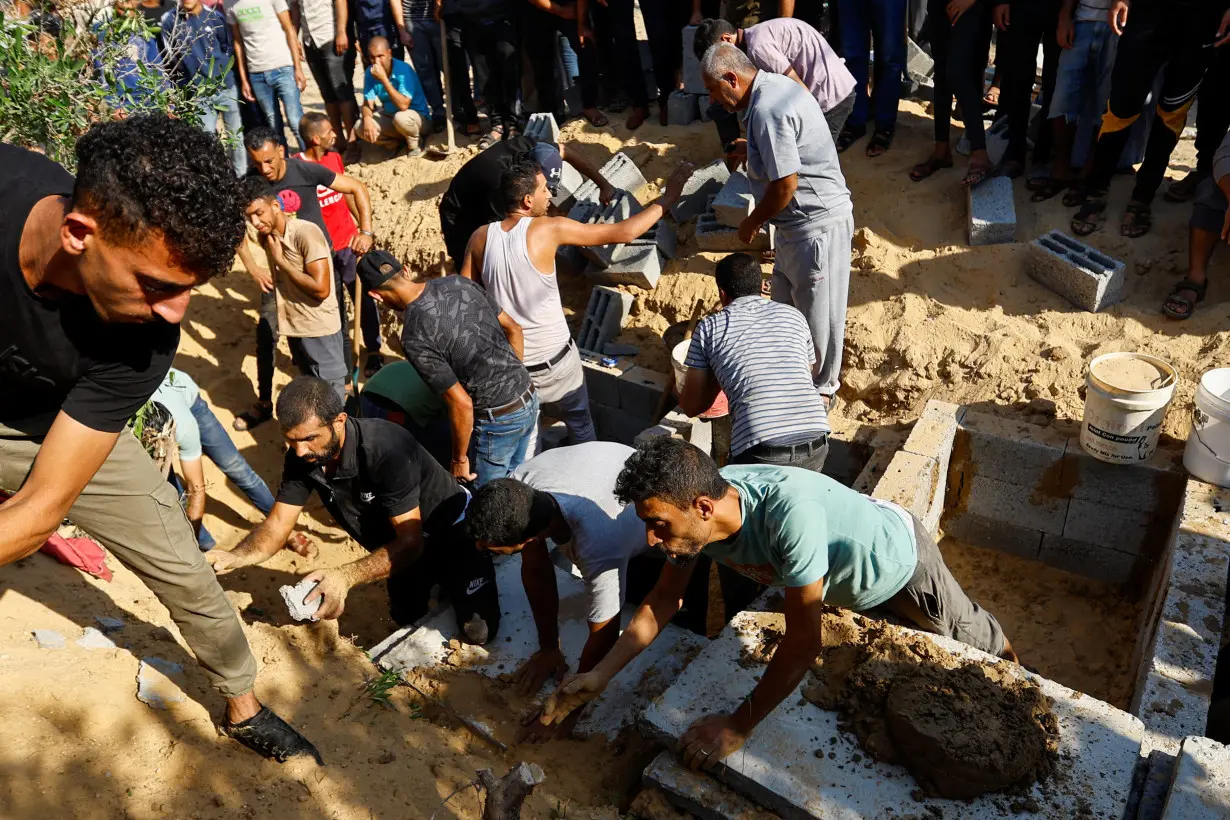 Gaza rescue workers scared and exhausted under Israel's air strikes