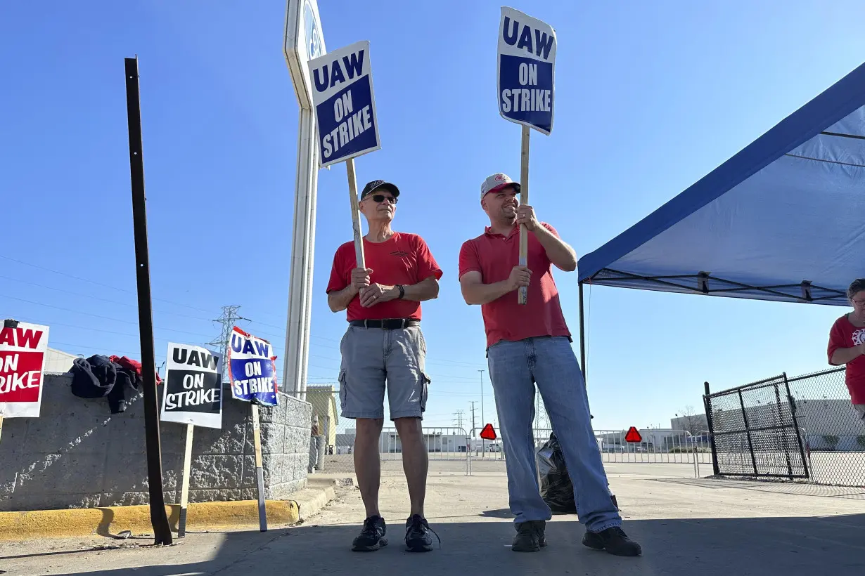 Auto Workers Strike Battery Factories