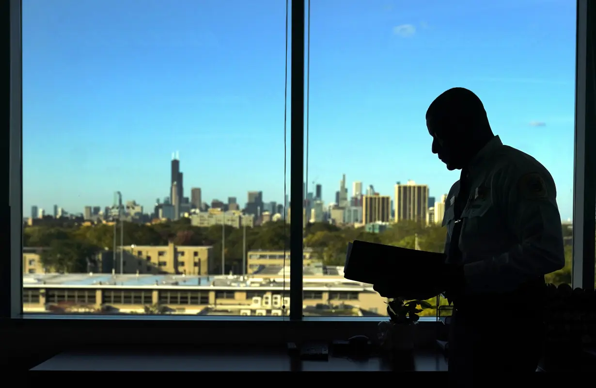 Chicago's top cop says using police stations as short-term migrant housing is burden for department