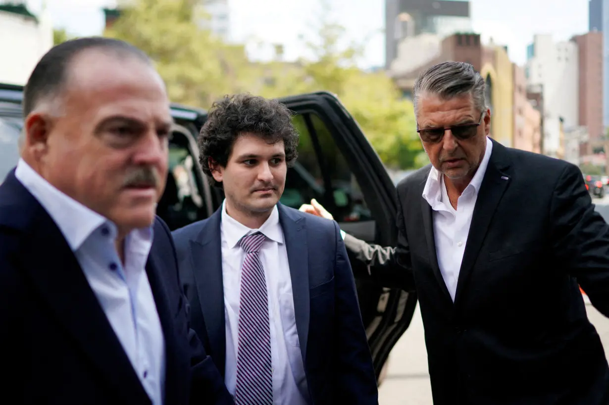 FILE PHOTO: Former FTX Chief Executive Bankman-Fried at a courthouse in New York