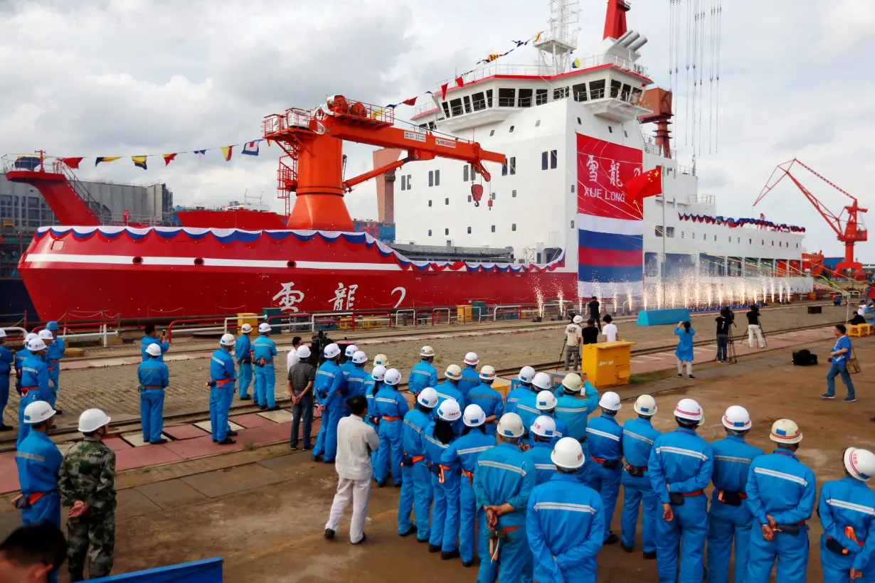 FILE PHOTO: China sends biggest Antarctic fleet to build research station