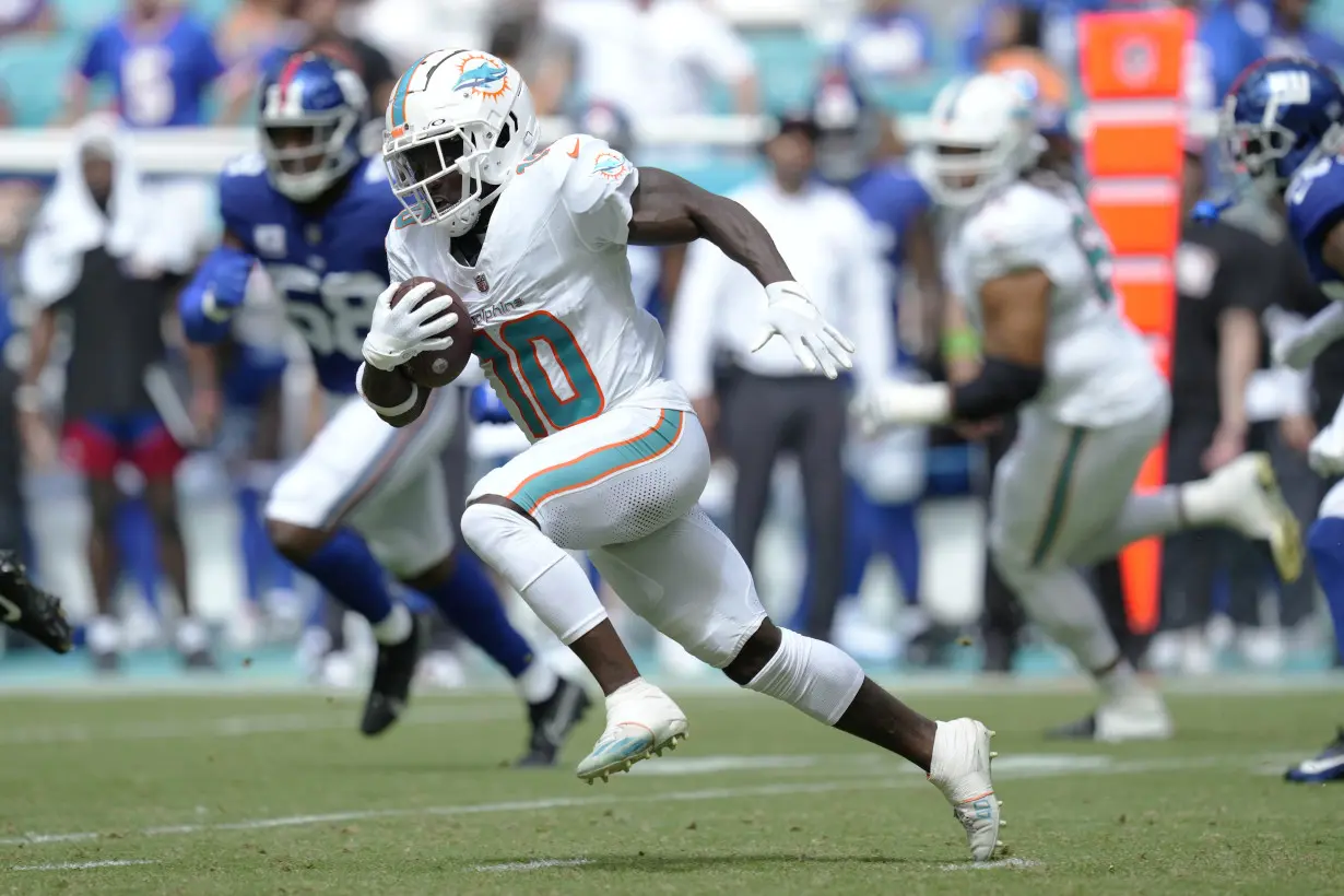 The Dolphins and the 49ers are off to record-threatening offensive starts