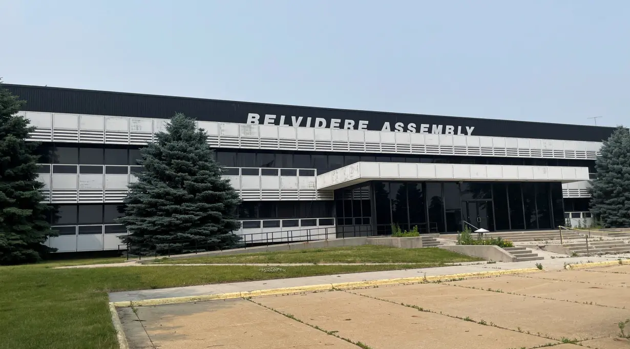 Automakers contract negotiations will decide potential EV future for idled Illinois plant