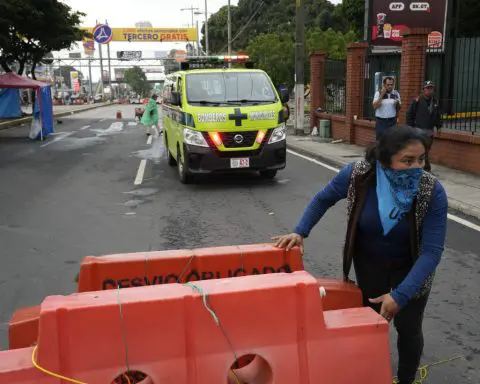 Guatemala's attorney general asks authorities to act against pro-democracy protests