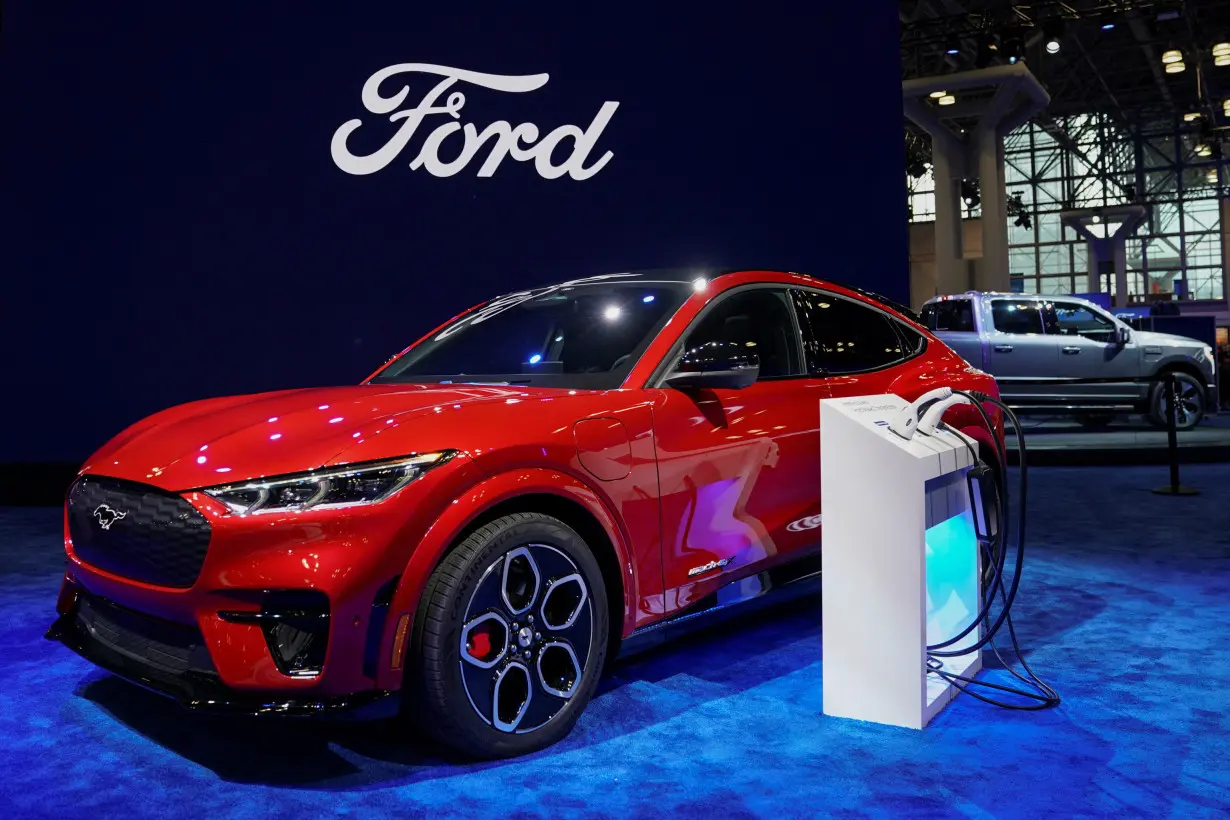 Ford recalling 35,000 US Mach-E EVs over power loss reports