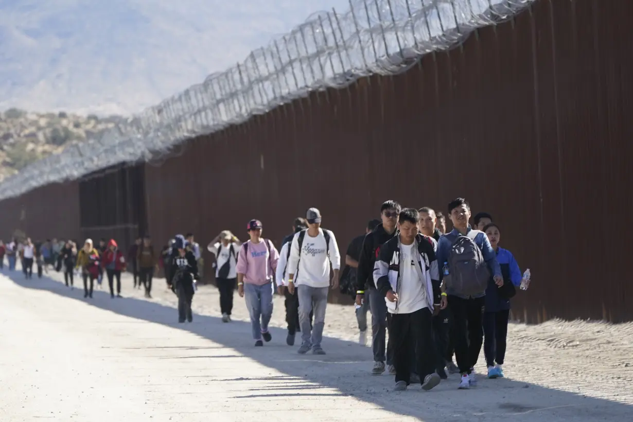 Takeaways from AP's reporting on Chinese migrants who traverse the Darién Gap to reach the US