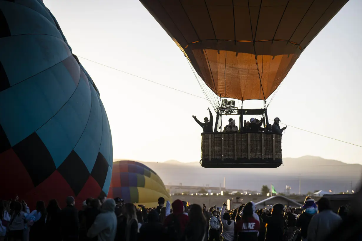 Albuquerque International Balloon Fiesta brings colorful displays to the New Mexico sky