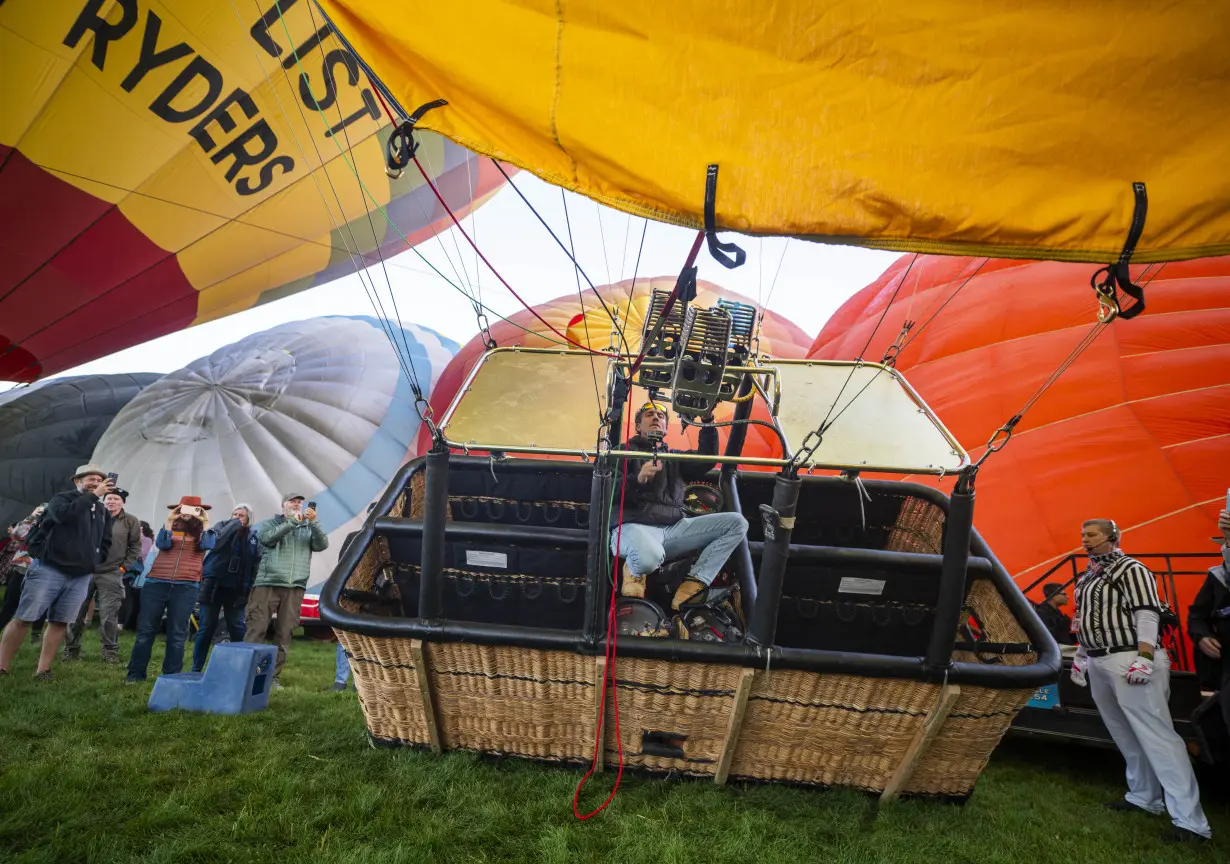 Albuquerque International Balloon Fiesta brings colorful displays to the New Mexico sky