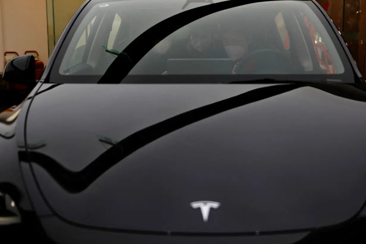 Tesla raises price of high-performance Model Y in China by 14,000 yuan