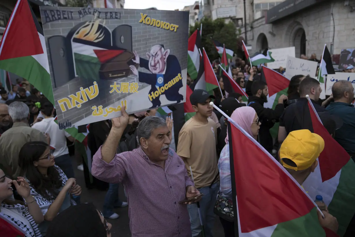 Thousands in Muslim countries and beyond demonstrate over Israeli airstrikes