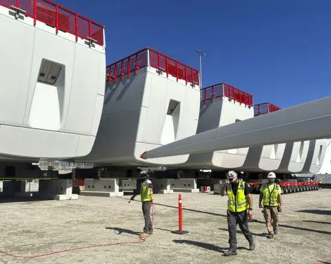 3 New England states join together for offshore wind power projects, aiming to lower costs