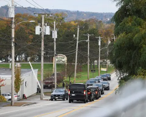 Maine police searching for Army reservist suspected of shooting dead 18 people