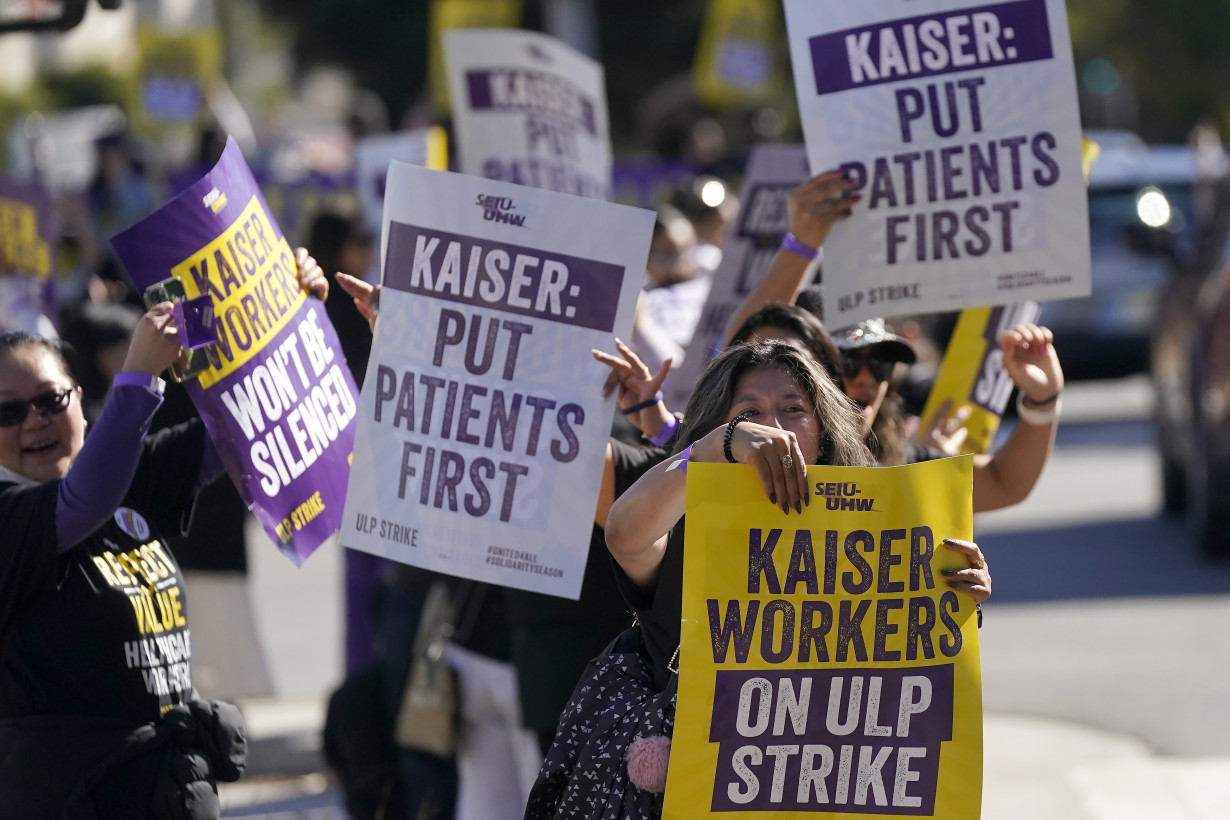 Health care workers picket outside US hospitals in multiple states, kicking off 3-day strike