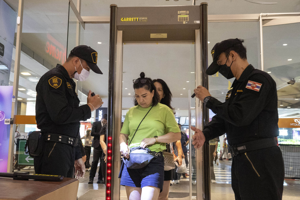 Thailand Mall Panic