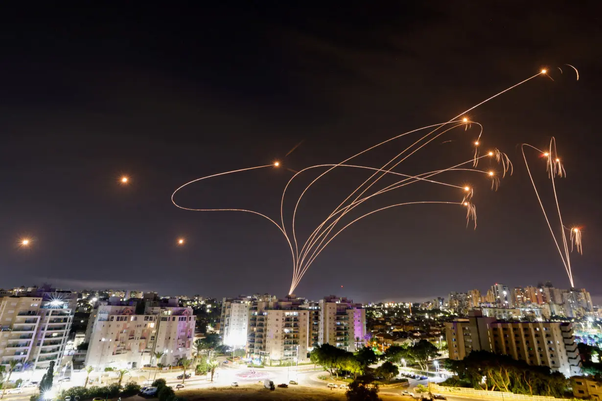 Rockets are fired into Israel from Gaza