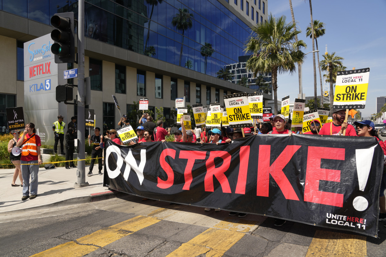 California Striking Workers Benefits