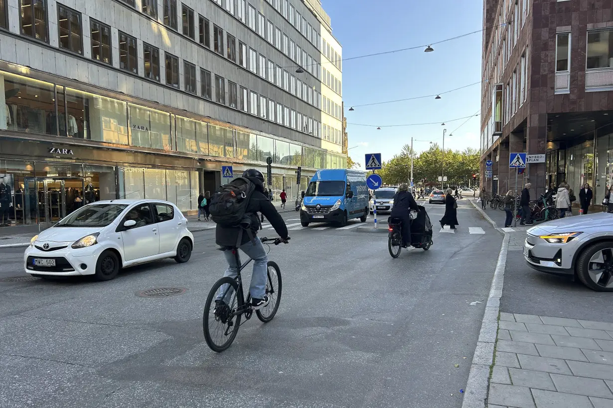 Sweden Banning Petrol Cars