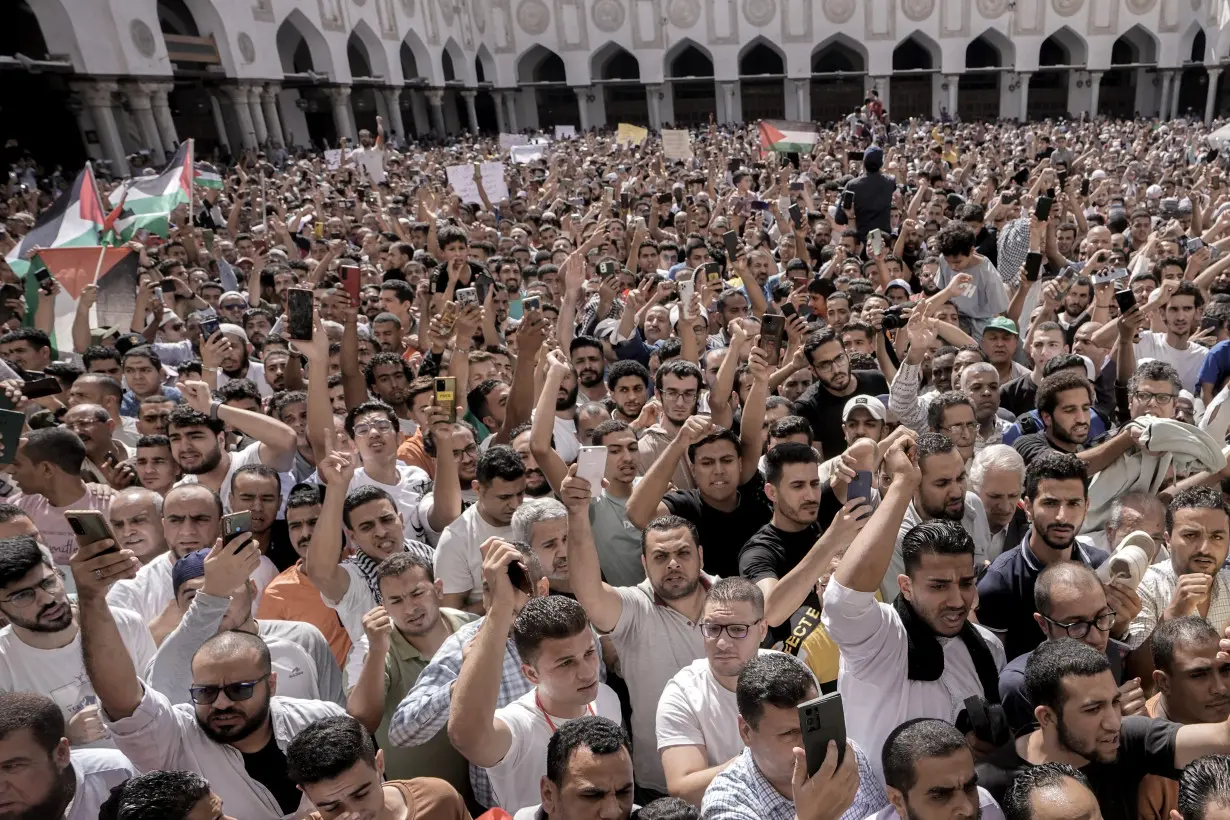 Thousands in Muslim countries and beyond demonstrate over Israeli airstrikes