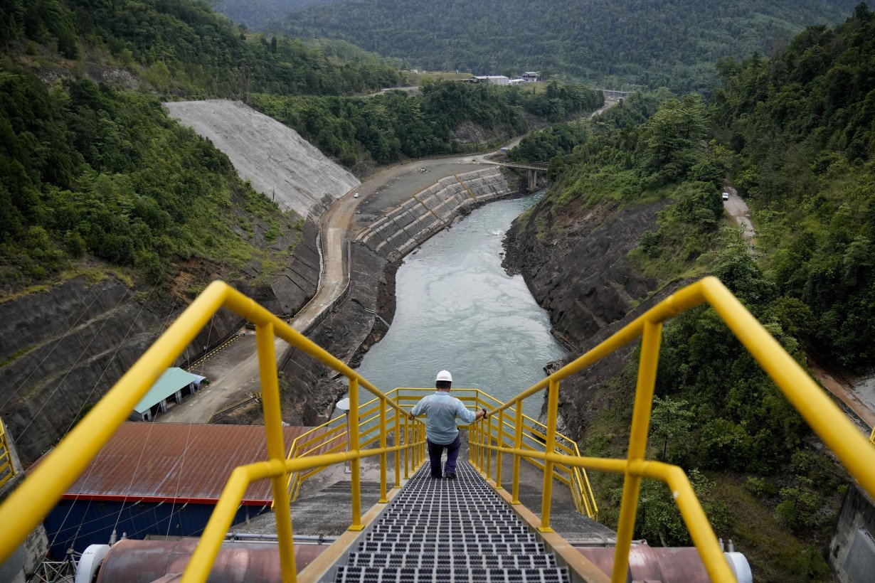 Facing increasing pressure from customers, some miners are switching to renewable energy