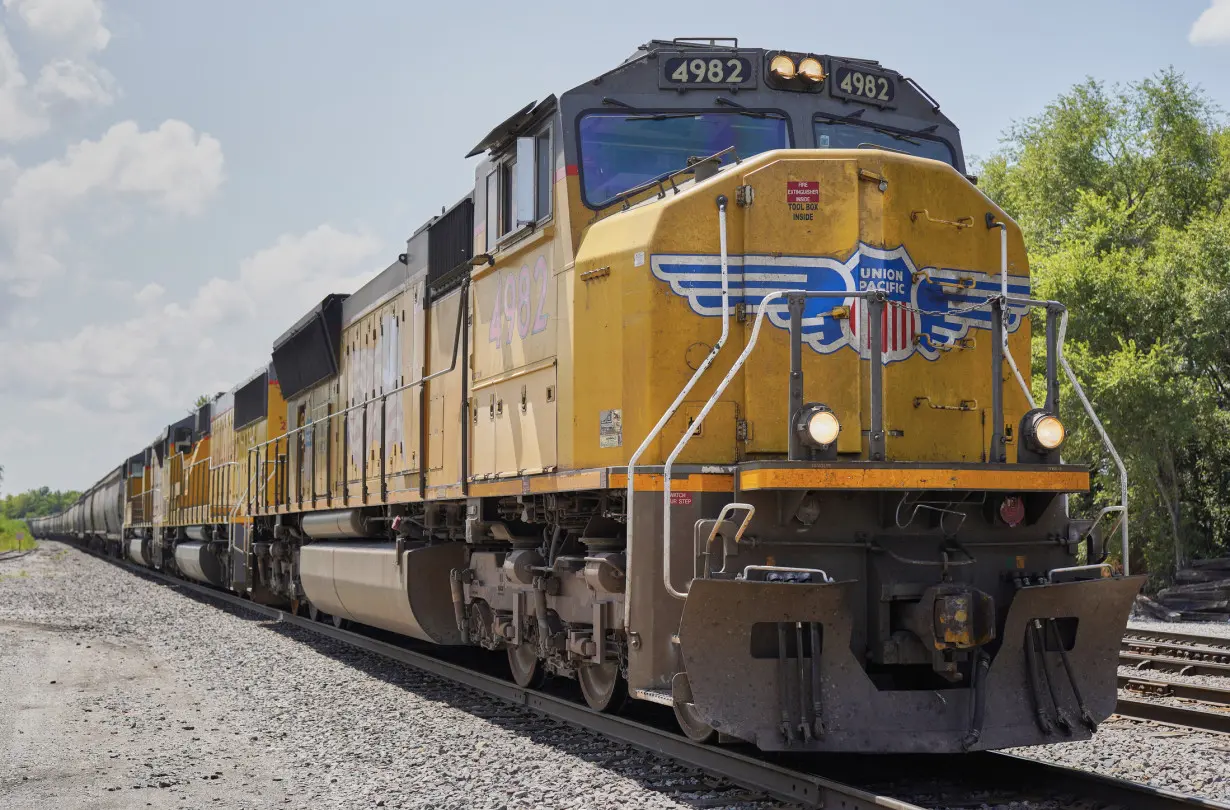 Earns Union Pacific