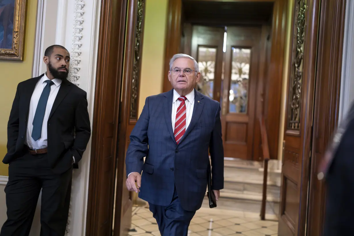 Menendez tells Senate colleagues he won't resign, remains defiant amid bribery charges