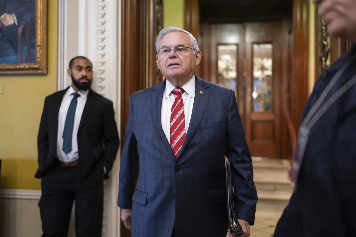 Menendez tells Senate colleagues he won't resign, remains defiant amid bribery charges