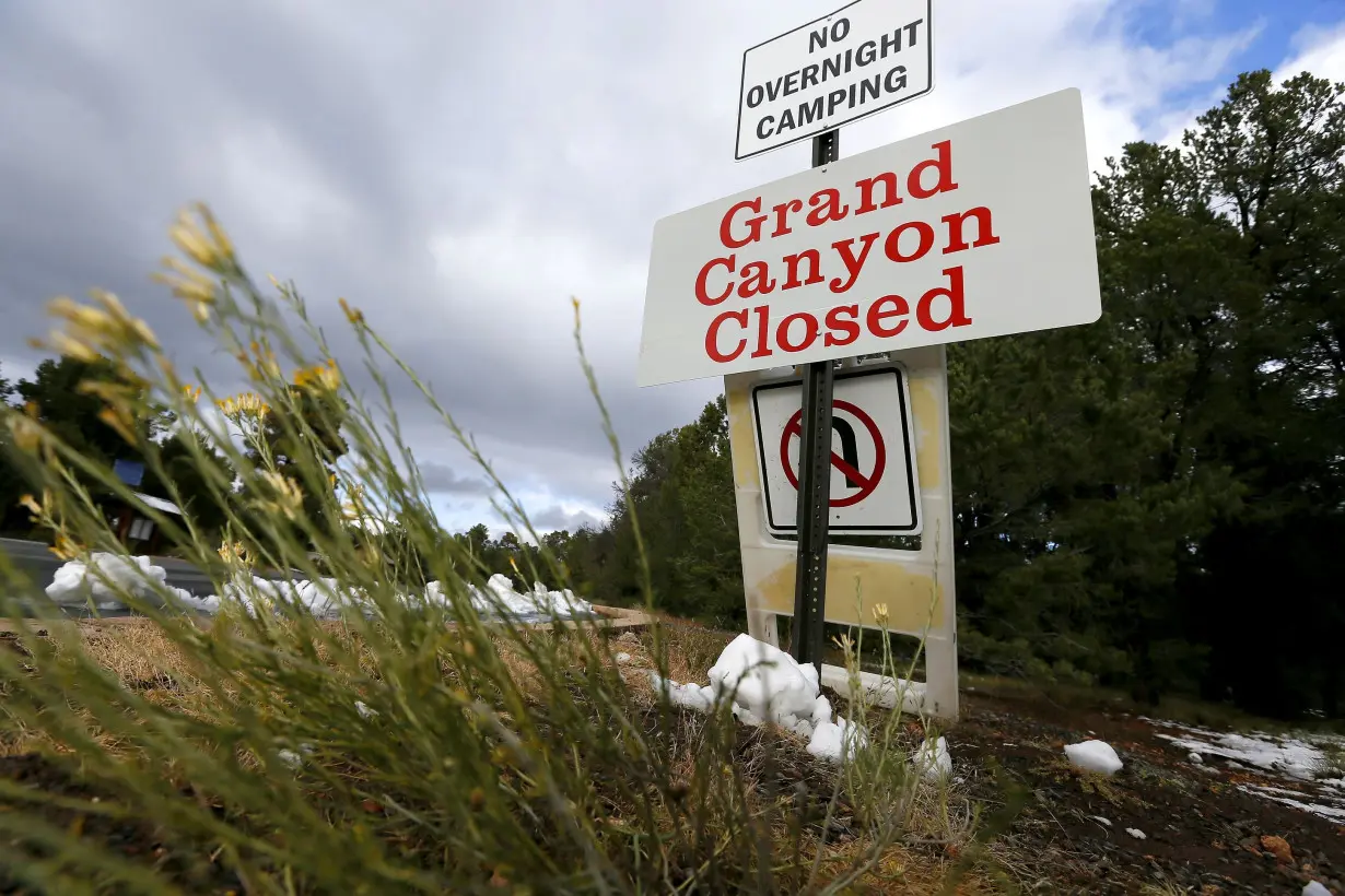 Utah and Arizona will pay to keep national parks open if federal government shutdown occurs