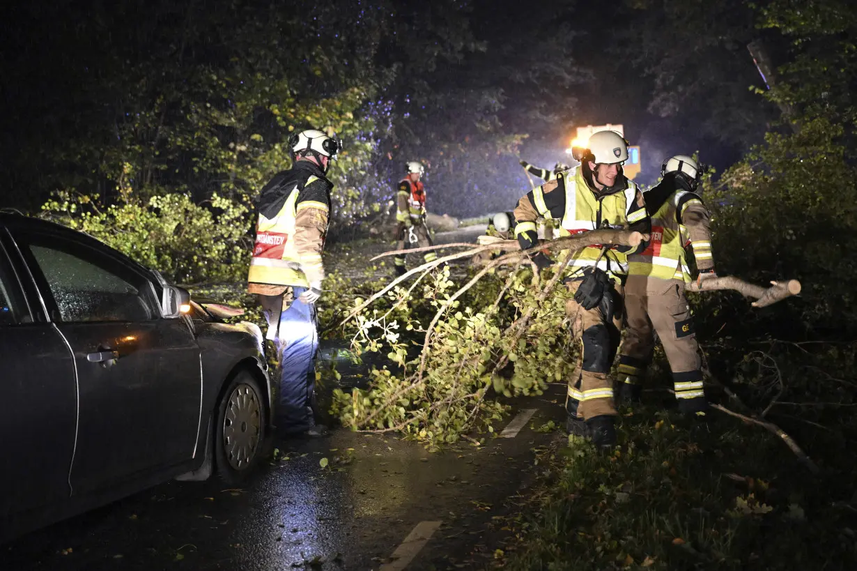 Gale-force winds and floods strike northern Europe. At least 3 people killed in the UK