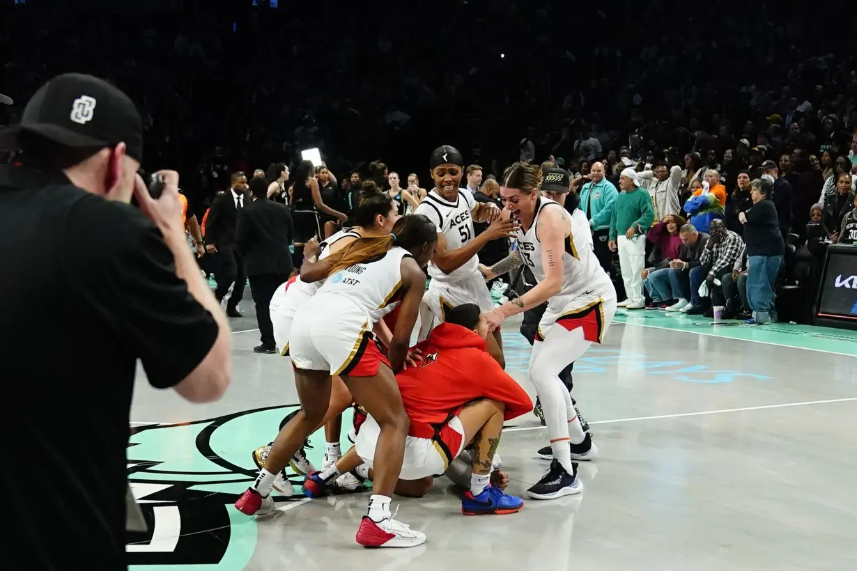 Las Vegas Aces become first repeat WNBA champs in 21 years, beating New York Liberty 70-69 in Game 4