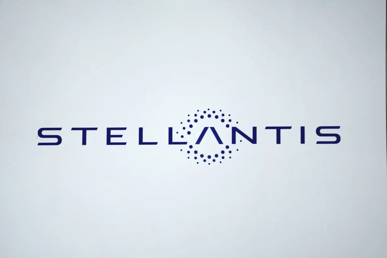 Italy Stellantis CES